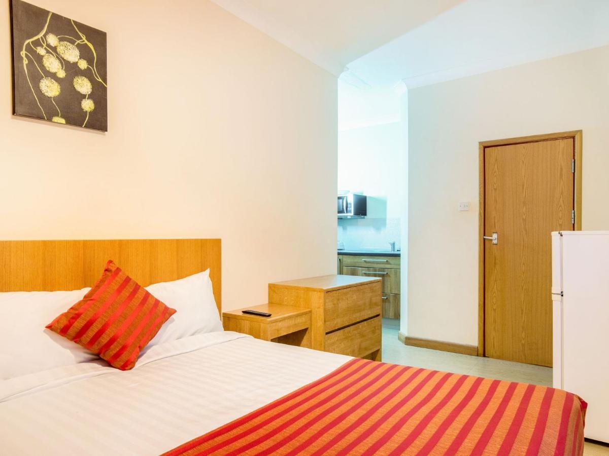 Lovely Studio In London With Patio ภายนอก รูปภาพ